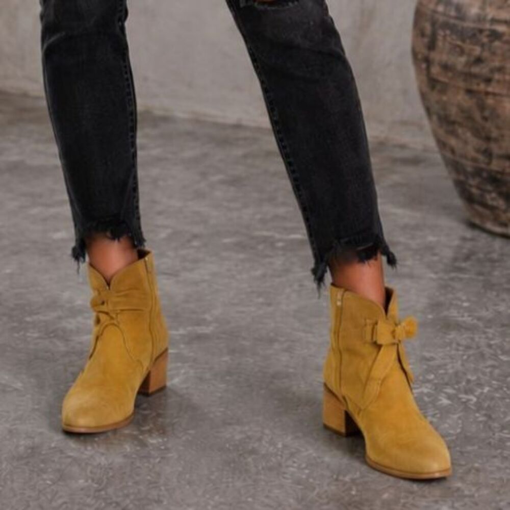 Diba Suede Ankle Boots – Women’s 7.5 – Western Heel – Excellent Condition